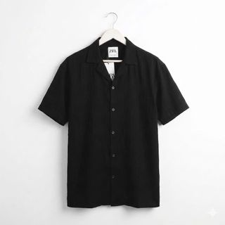 Sơ mi ngắn tay nam.  Chất 100% cotton, vải dệt vân sọc chìm tinh tế dễ phối.