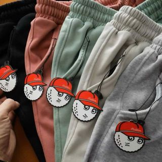 Mẫu quần short nam. Chất vải Nỉ Cua dày mịn, đồng chất.