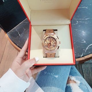 SĂN SALE ĐẦU NĂM ĐỒNG HỒ NAM TRUNG CẤP HULOT DÂY DA MẶT TRÒN GIÁ MỚI