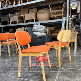 Ghế cafe gổ nệm ghế PLC màu cam ghế 016