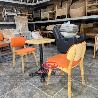 Ghế cafe gổ nệm ghế PLC màu cam ghế 016