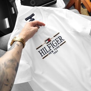 T- Shirt MAN Full 4 colors.   Chất 100% COTTON chính phẩm co giản 4 chiều xịn sò dày dặn mịn mát