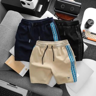 Quần Short thun nam. Chất vải Bc cotton mịn dày cực đẹp. Thiết kế logo in bao giặt máy chất chơi phù hợp với giới trẻ.