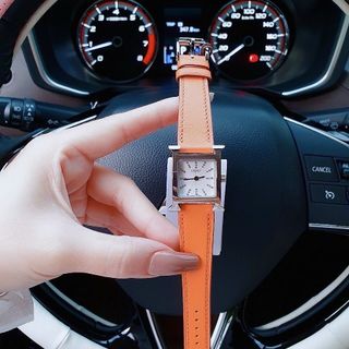 ĐỒNG HỒ NỮ CAO CẤP HERMET NIỀNG THÉP BẠC DÂY DA GIÁ MỚI