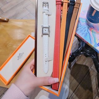 ĐỒNG HỒ NỮ CAO CẤP HERMET HÊURE VIỀN HỘT TẶNG KÈM DÂY DA XỊN GIÁ MỚI