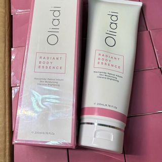 THANH LÝ KEM DƯỠNG BODY trắng cấp tốc CHÍNH HÃNG Date 4/2027