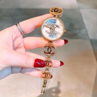 SĂN SALE ĐẦU NĂM ĐỒNG HỒ NỮ THỜI TRANG CHANEU MẶT CHỮ TO