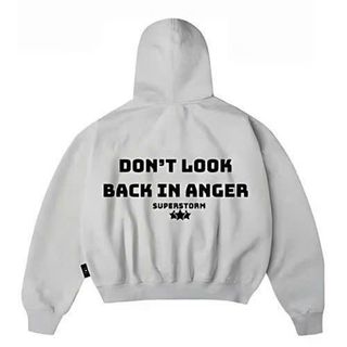 Áo Khoác Form Boxy Logo In Nổi 2 Ngôi Sao - Phong Cách Hiện Đại & Thoải Mái