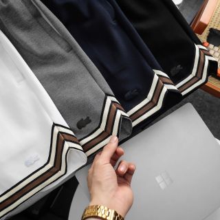 Quần Short Cá Mới Toanh. Chất vải Bc cotton được ưa chuộng.