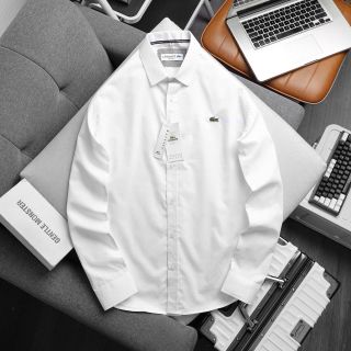 SM Nam.  -Hàng thiết kế đường may chuẩn, full tem tag check  - Chất vải oxford xử lý , form lên chuẩn