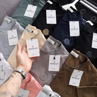 Mẫu áo thiết kế đơn giản, logo đồng màu áo. Chất cotton mềm mịn thoáng mát form Unisex nam nữ đều mặc được.