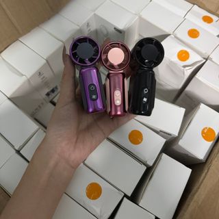 Quạt cầm tay JF157- quạt tích điện dùng động cơ không chổi than