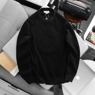 Áo thun dài tay nam. Chất vải Cotton Pique chính phẩm mềm mượt, Thân trước thêu logo sắc nét, nổi bật.