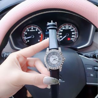 SĂN SALE ĐẦU NĂM ĐỒNG HỒ NỮ THỜI TRANG TROPARD DÂY DA VIỀN HỘT