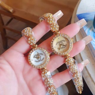 SĂN SALE ĐẦU NĂM ĐỒNG HỒ NỮ THỜI TRANG CHANEU DÂY HOA MẶT LOGO VIỀN HỘT