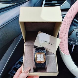 ĐỒNG HỒ NỮ CAO CẤP BUBBERI COLLIER DÂY DA MẶT VUÔNG