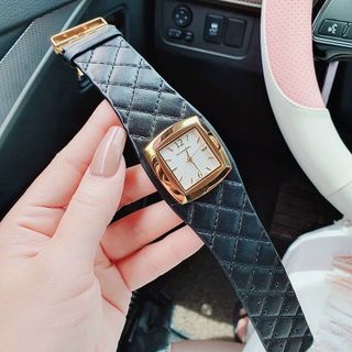 ĐỒNG HỒ NỮ CAO CẤP BUBBERI COLLIER DÂY DA MẶT VUÔNG