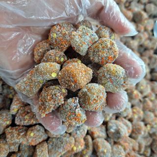 Me xí muội chua cay