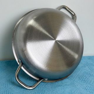 CHẢO CHỐNG DÍNH 28CM 2 QUAI VÂN TỔ ONG