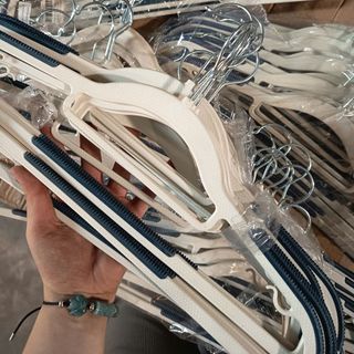 MÓC TREO QUẦN ÁO CHỐNG TRƯỢT