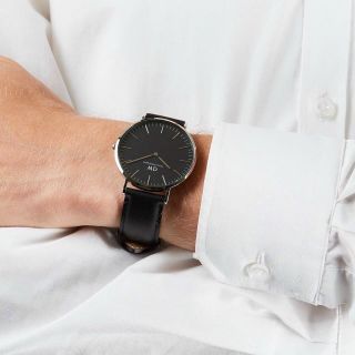 ĐỒNG HỒ NAM NỮ CAO CẤP D WELLINGTON CLASSIC BLACK DÂY DA HỘP NƠ TEM