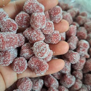 Kẹo dâu tây, dâu tằm