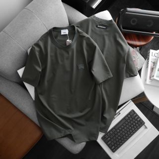 Áo chất cotton 100% 4c cao cấp xịn.  Mẫu áo thun nam đang hot ss26.