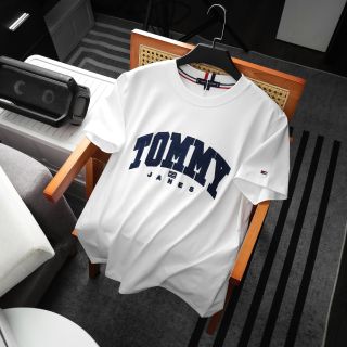 Mẫu áo thun nam logo thêu đắp nổi chi tiết sắc nét, hàng full chi tiết, full tem tag, chất cotton 4c dày dặn,co giãn mền mịn mát.