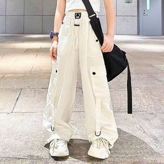 Quần Dù Phong Cách Thời Trang, Chất Dù Mỏng, Thoáng Mát Phù Hợp Mùa Hè