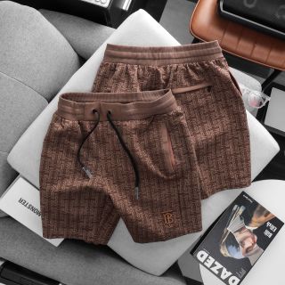 Quần Short nam.  Chất vải Bc cotton mịn dày cực đẹp. Thiết kế logo in bao giặt máy.