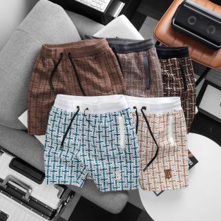 Quần Short nam.  Chất vải Bc cotton mịn dày cực đẹp. Thiết kế logo in bao giặt máy.