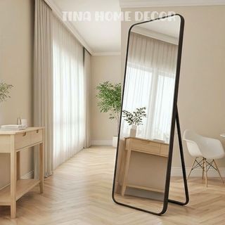 Gương soi toàn thân