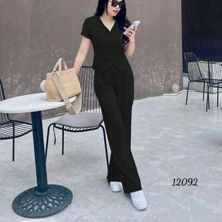 Set bộ chất cotton lạnh thời trang thiết kế nữ trẻ trung sang trọng cổ chữ V áo tay ngắn đính nút phối túi - N63