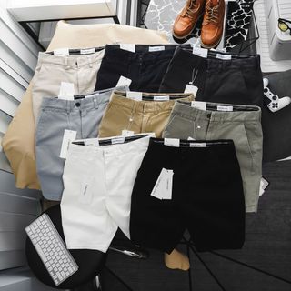 Short kaki nam.  Chất kaki dày dặn , thun con giãn , mặt vải mịn.