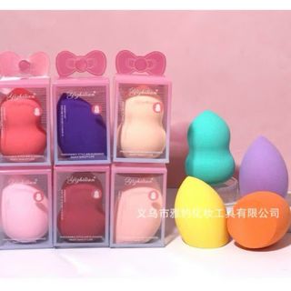 HỘP BÔNG PHẤN HỒ LÔ 121