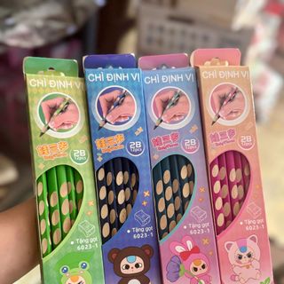 HỘP 12 BÚT CHÌ ĐỊNH VỊ KÈM 1 CHUỐT CHÌ (6023)