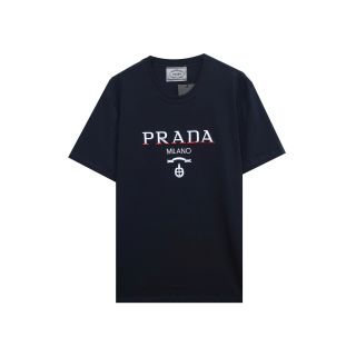 Áo thun nam. Chất liệu Cotton 4 chiều, co giãn mềm mịn, thấm hút mồ hôi tốt.