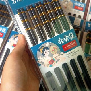 BỘ 10 ĐÔI ĐŨA CÔ GÁI NHẬT SỌC VÀNG