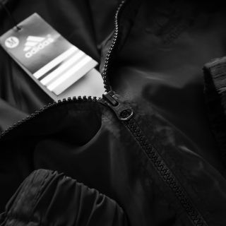 Áo khoác nam. Vải xịn hàng chuẩn, nón rời  chất dầy mịn, sờ là ưng ngay.