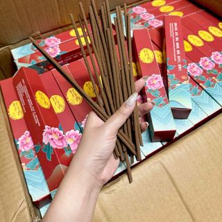 THANH LÝ  2 vạn nhan hương mẫu đơn