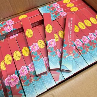 THANH LÝ  2 vạn nhan hương mẫu đơn