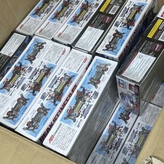 THANH LÝ 300 xe mô hình còn New