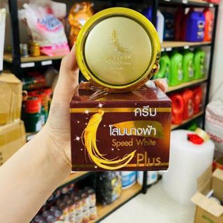 Kem sâm vàng thái lan