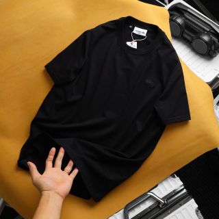 T- shirt lc.  Chất thun cotton 4c cao cấp xịn.