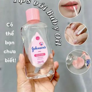 Dầu Massage dưỡng ẩm Johnsons Baby Oil