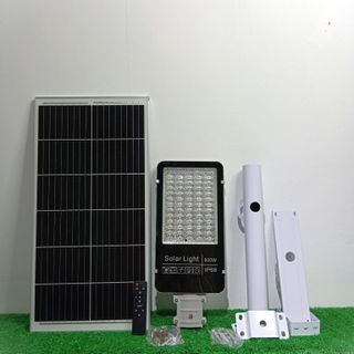 ĐÈN PHA BÀN CHẢI MẮT NGỌC NLMT CAO CẤP 600W - 9 PIN