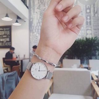 CUFF CAO CẤP D WELLINGTON MỎNG KHẮC CHỮ HỘP NƠ