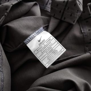 T shirt Man in Full .   Chất  Cotton 100% 4c.  Dày Mịn mát. Thấm hút mồ hôi. Chất đẹp.