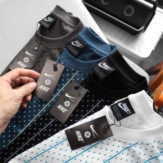 T shirt Man in Full .   Chất  Cotton 100% 4c.  Dày Mịn mát. Thấm hút mồ hôi. Chất đẹp.