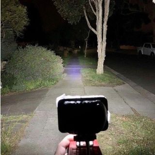 ĐÈN PIN LED 35 BÓNG DÙNG PIN MÁY KHOAN